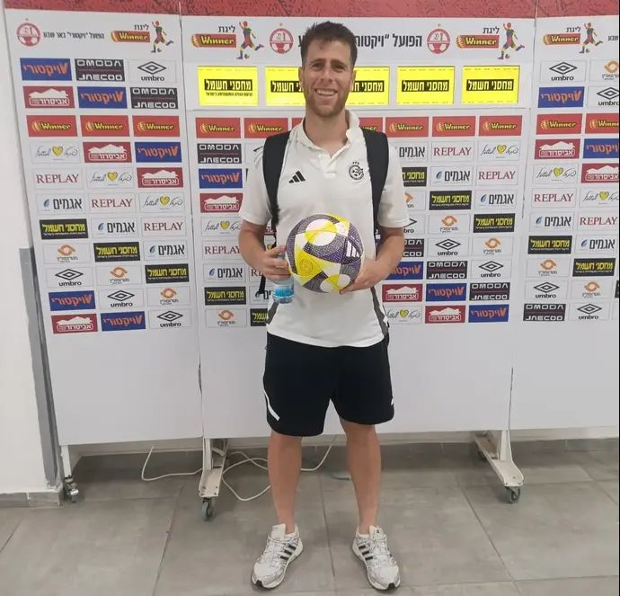 חלוץ מכבי חיפה גיא מלמד אחרי השלושער בבאר שבע