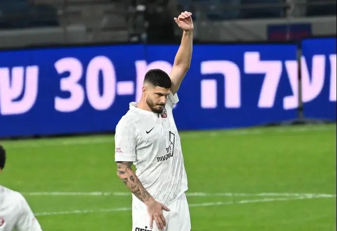 שחקן הפועל תל אביב זיו מורגן