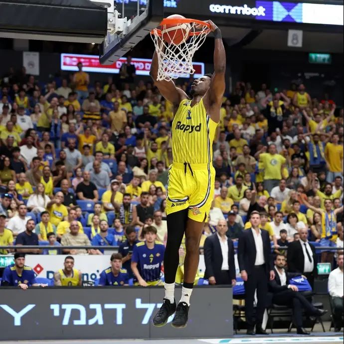 ג'יילן הורד שחקן מכבי תל אביב מטביע