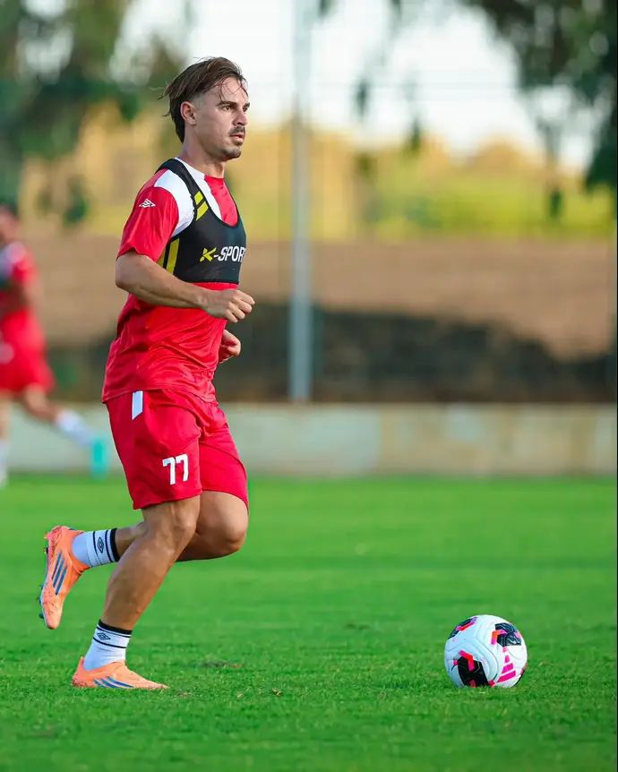 שחקן הפועל רמת גן מקסים פלקושצ'נקו