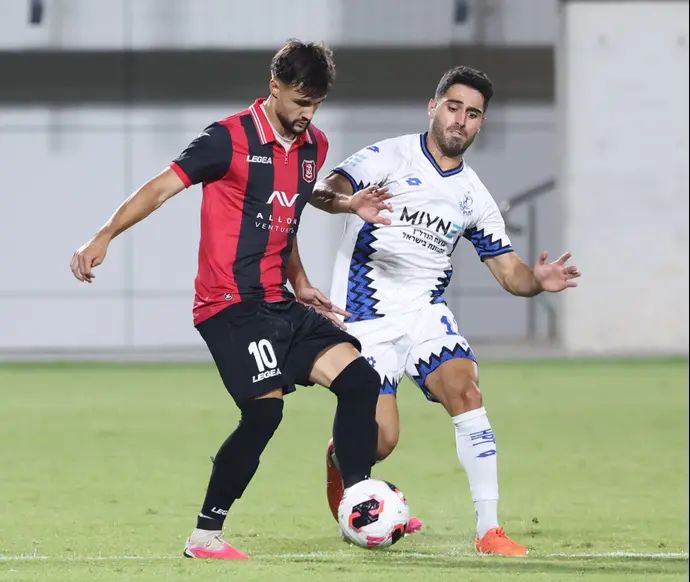 ויטלי דמשקאן, הפועל ירושלים מול סתיו ישראלי שחקן הפועל פתח תקוה