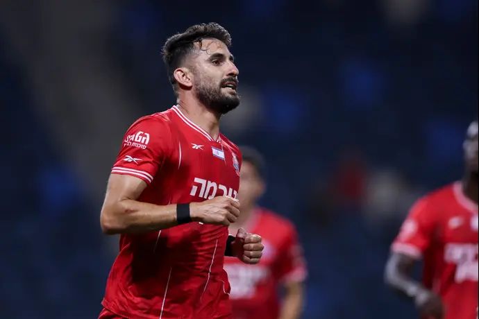 אלון תורג'מן שחקן הפועל חיפה חוגג שער