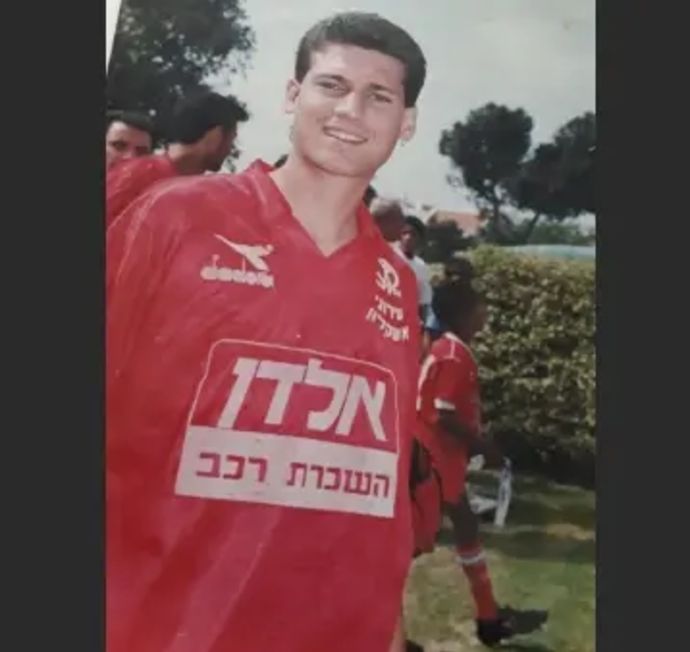 חיים פרץ במדי הפועל אשקלון