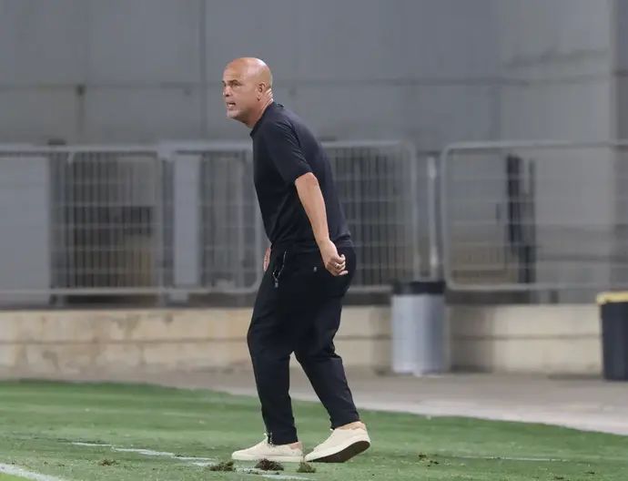 יוסי אבוקסיס מאמן בני סכנין