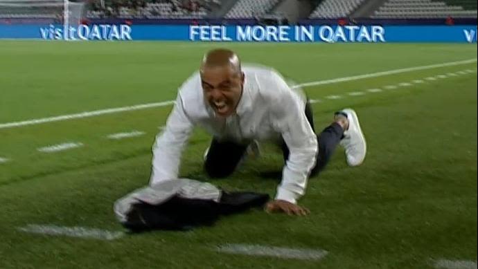 גיא לוזון חוגג את שער הניצחון של הנבחרת הצעירה