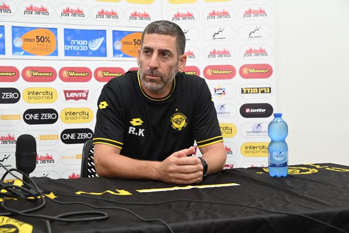 רן קוז'וך מאמן מכבי נתניה