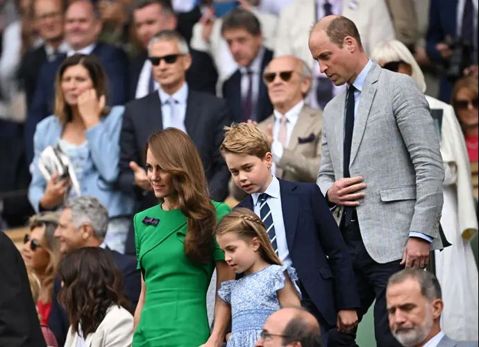 הנסיך וויליאם עם הנסיכה קייט וילדיהם, גמר ווימבלדון 2023