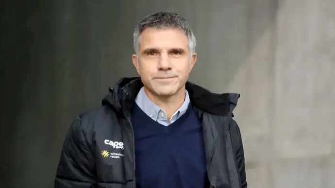 ג'ינו לטיירי, מאמן כדורגל שוויצרי-איטלקי