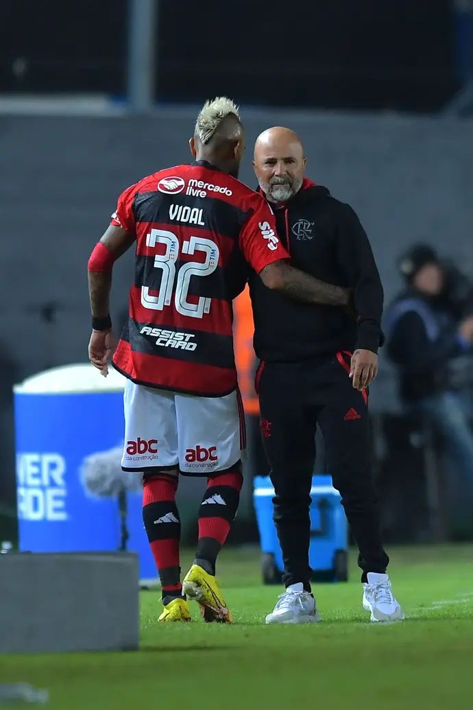 ארתורו וידאל עם חורחה סמפאולי בפלמנגו