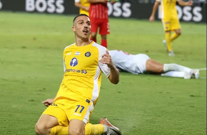 אושר דוידה חוגג שער של מכבי תל אביב