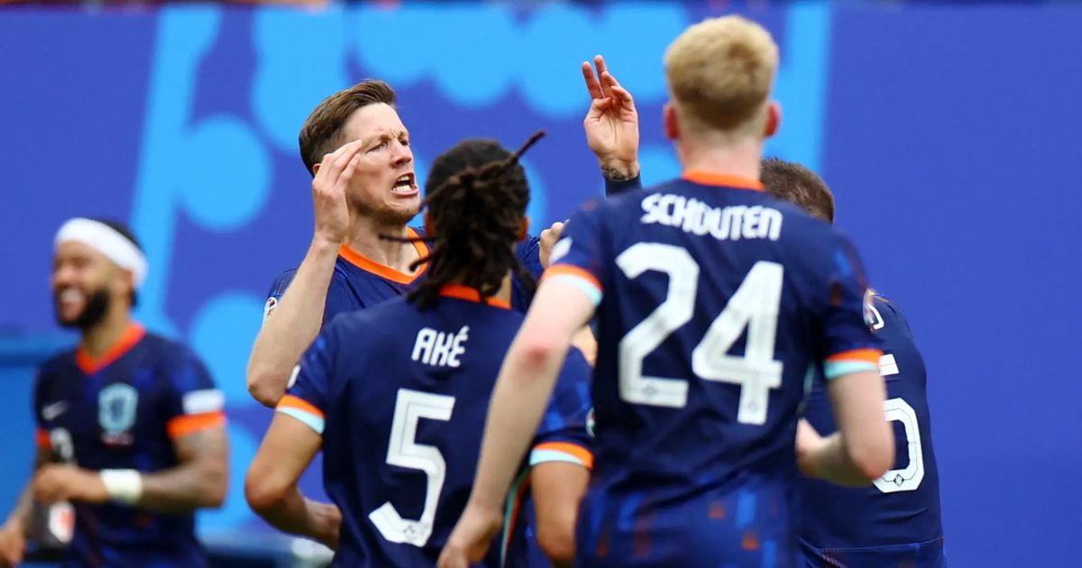 Sehen Sie sich die Zusammenfassung an: Holland besiegte Polen 1:2, ein Spieler von Manchester City spielte die Hauptrolle