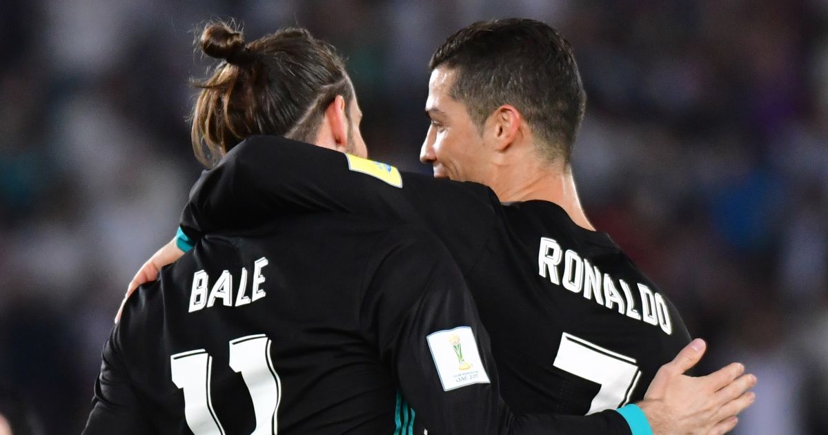 מראדונה נגד רונאלדו: "הייתי זוכה ביותר כדורי זהב ממנו ...