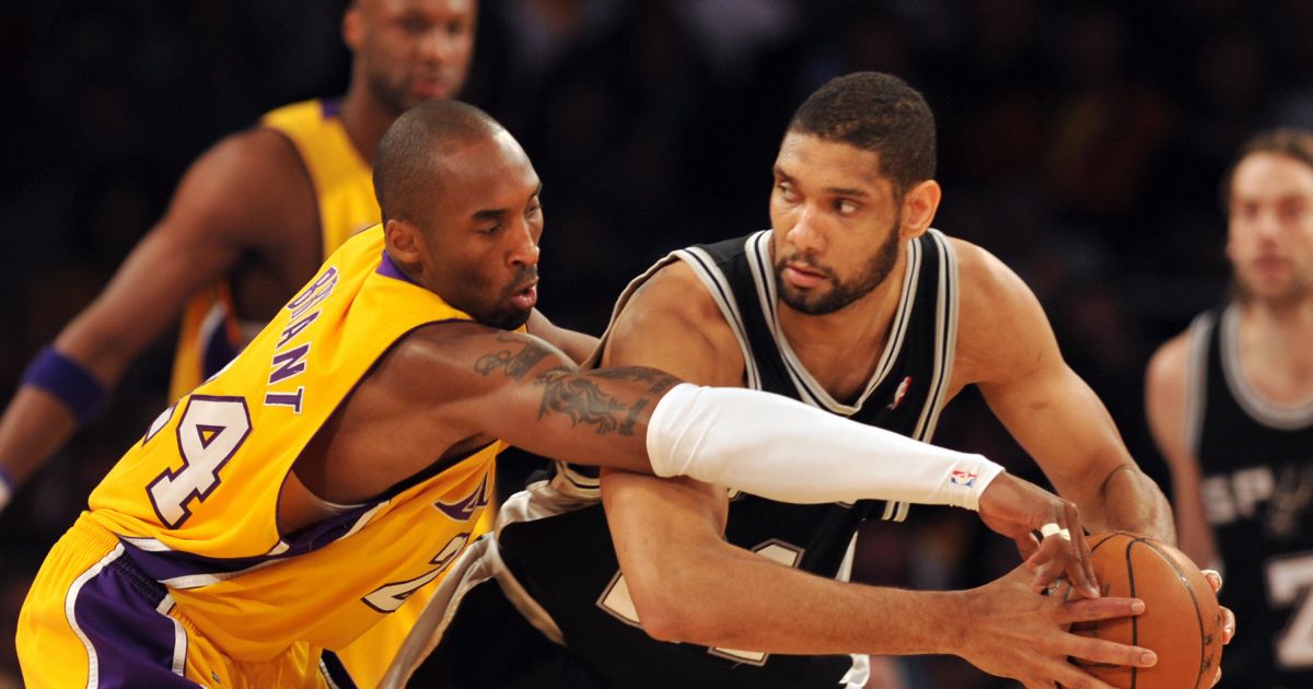 NBA: ×¢×©×¨×ª ×