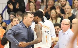 אלכס המילטון עם גיא גודס