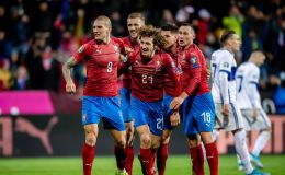 שחקני נבחרת צ'כיה חוגגים