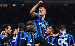 שחקני אינטר חוגגים