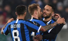 כריסטיאן אריקסן חוגג עם שחקני אינטר