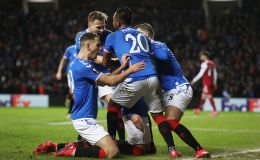 שחקני ריינג'רס חוגגים