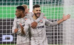 שחקני שחטאר דונייצק חוגגים