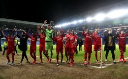 שחקני לברקוזן חוגגים