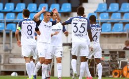 שחקני בוכום חוגגים