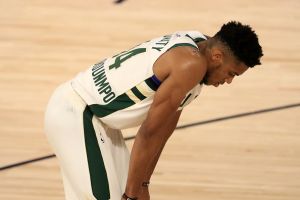 יאניס אנטטוקומפו