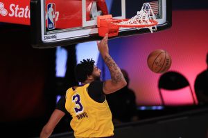 אנתוני דייויס