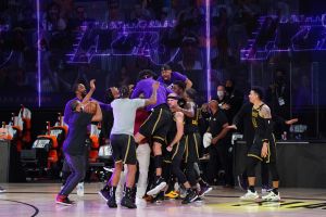 לוס אנג'לס לייקרס