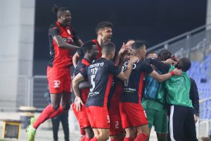 שחקני הפועל חדרה חוגגים