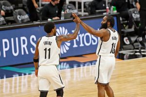 ג'יימס הארדן, קיירי אירווינג