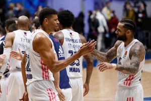 וולטר טבארס, ג'פרי טיילור