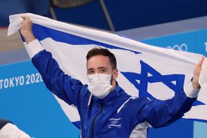 ארטיום דולגופיאט