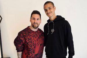 ליאו מסי עם בקהאם ג'וניור