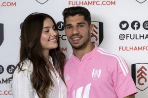 דנה וושצינה, מנור סולומון