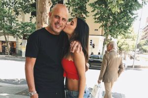 יוסי אבוקסיס לצד בתו