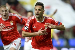 ז'ונאס חוגג את הניצחון היקר