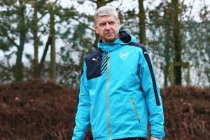 ונגר באימון המסכם. לא ראיתי חלוץ כמו מסי