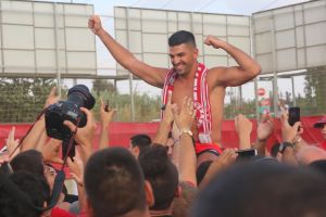 אריאל הרוש. כבר התחבר לאדום של הפועל