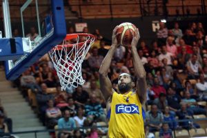 רנדל. הציל את מכבי נגד נאנטר