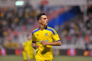 זהבי. חוזר למגרש