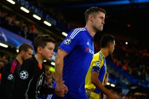 ההתרגשות בשיאה. עליית השחקנים לכר הדשא