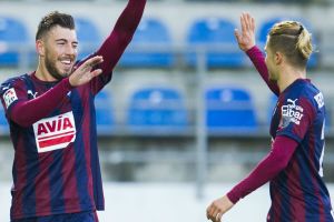 אייבאר נתנה שואו