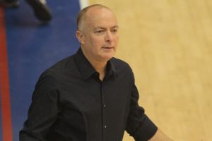 ארז אדלשטיין. מצפה לו עוד הרבה עבודה עד תחילת האליפות