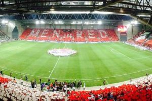 טוטו טרנר ביום חנוכתו. לא הכל חלק