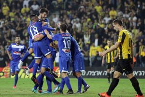 שחקני פת חוגגים חזרה למסלול הווינרים