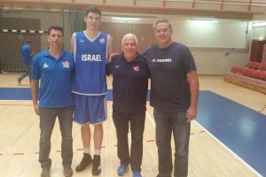 משפחת ליף עם גרשון ואברהמי