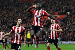 מאנה. מחירו הגבוה יטרפד מעבר כבר העונה?