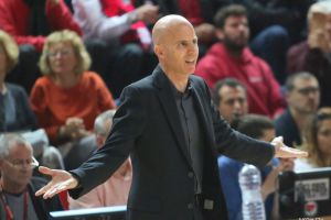 פרנקו. מחפש ניצחון ראשון