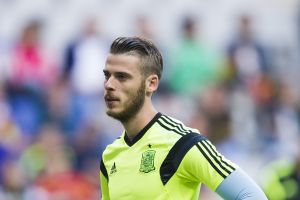 דה חאה. יישאר אדום?