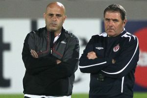 היוצר נגד המשבש.  גוטמן ואבוקסיס